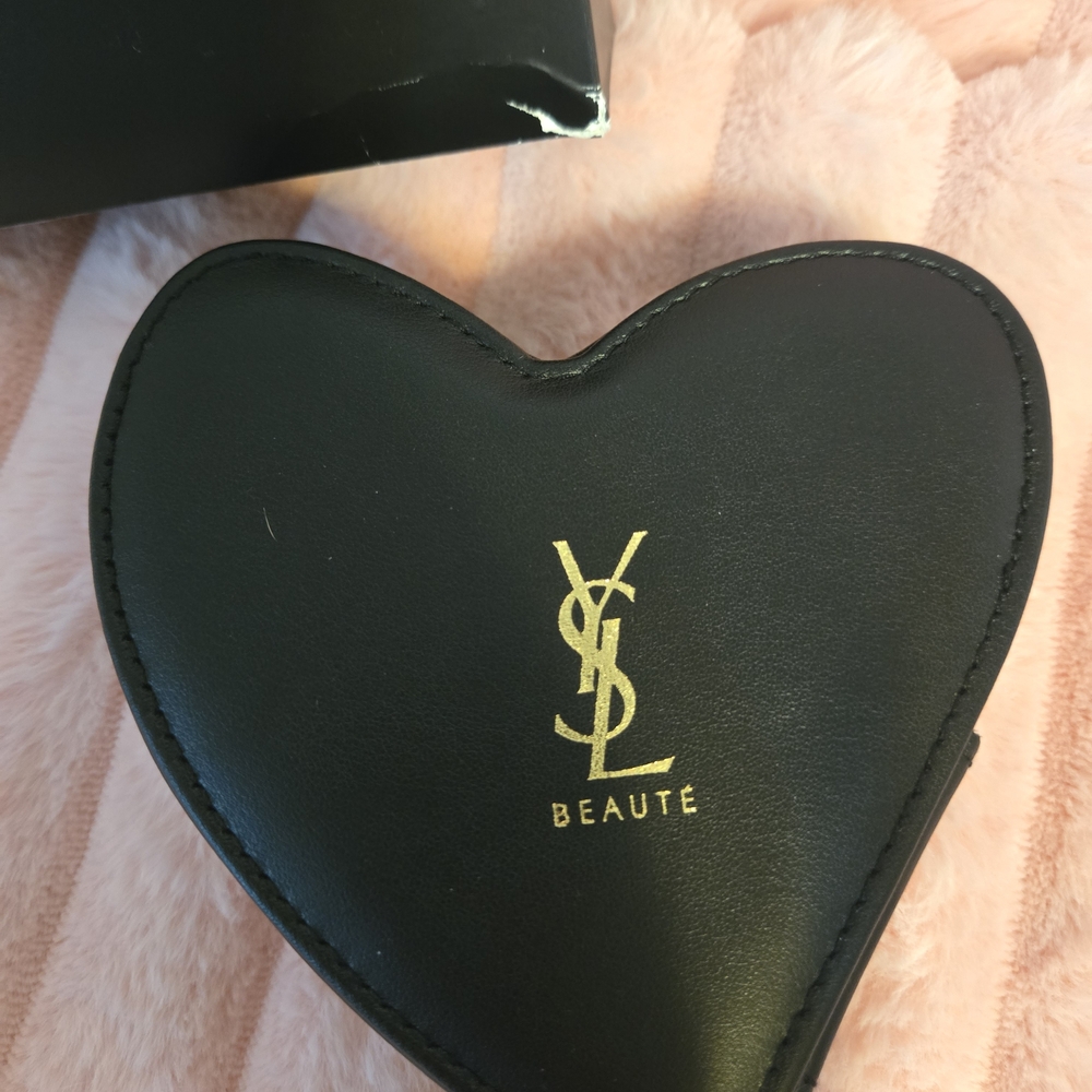 Yves Saint Laurent Black Heart Pouch - Picture 2 of 7